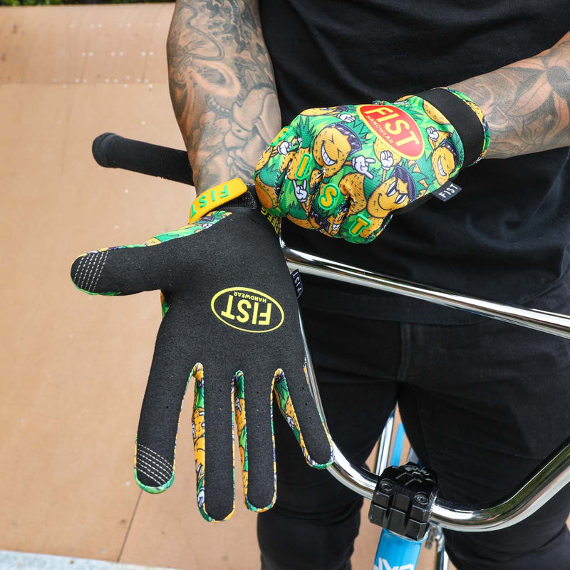 Pineapple Rush Glove